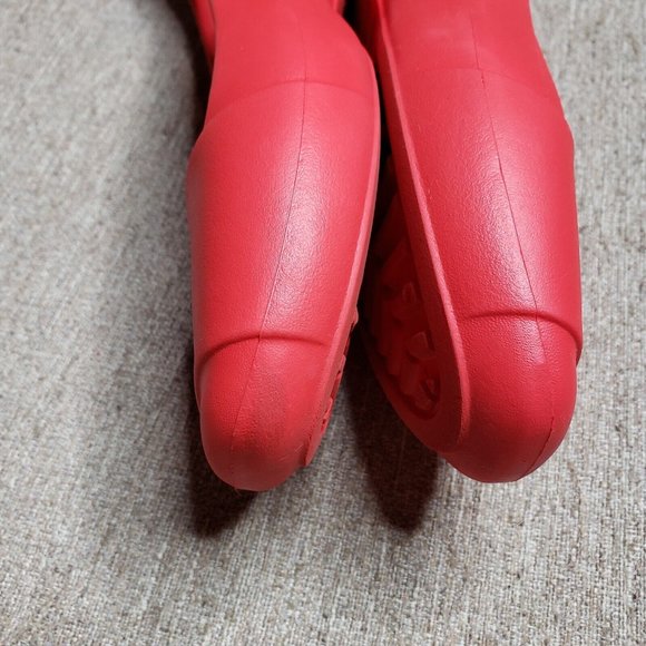 CROCS Iconic SIENNA Size 11 Comfort FLATS Red FLAME Lightweight CASUAL Ballet - Picture 4 of 8